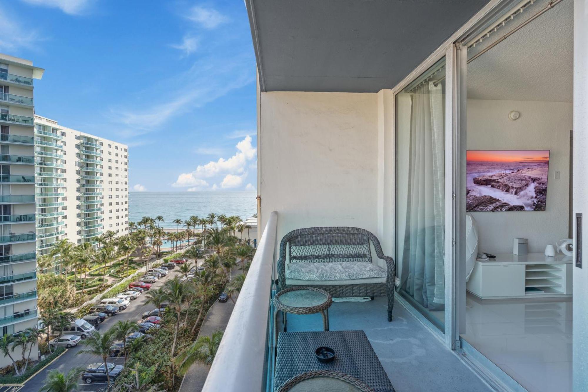 Great Apartment With Beach Access Hollywood Luaran gambar